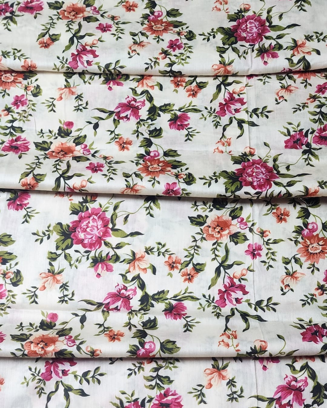 Crimson Rose & Off-White Pariza Premium Printed 3PC Lawn Suit